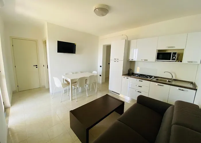 Marasusa Maestrale 216c * Parghelia