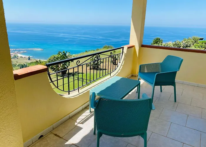 Marasusa Maestrale 216c * Parghelia